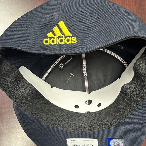 NWT University of Michigan Flat Bill Cap - Picture 2 of 4